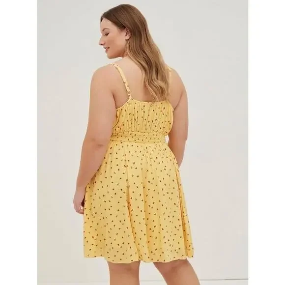 Torrid‎ Yellow Strawberry Print Sundress - Size 1 (1X / 14–16) - Picture 2 of 10